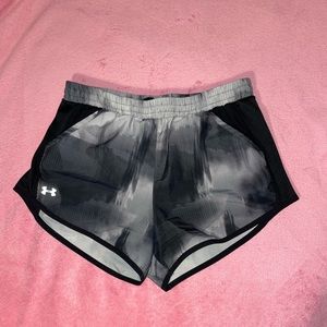 Gray underarmour shorts!!